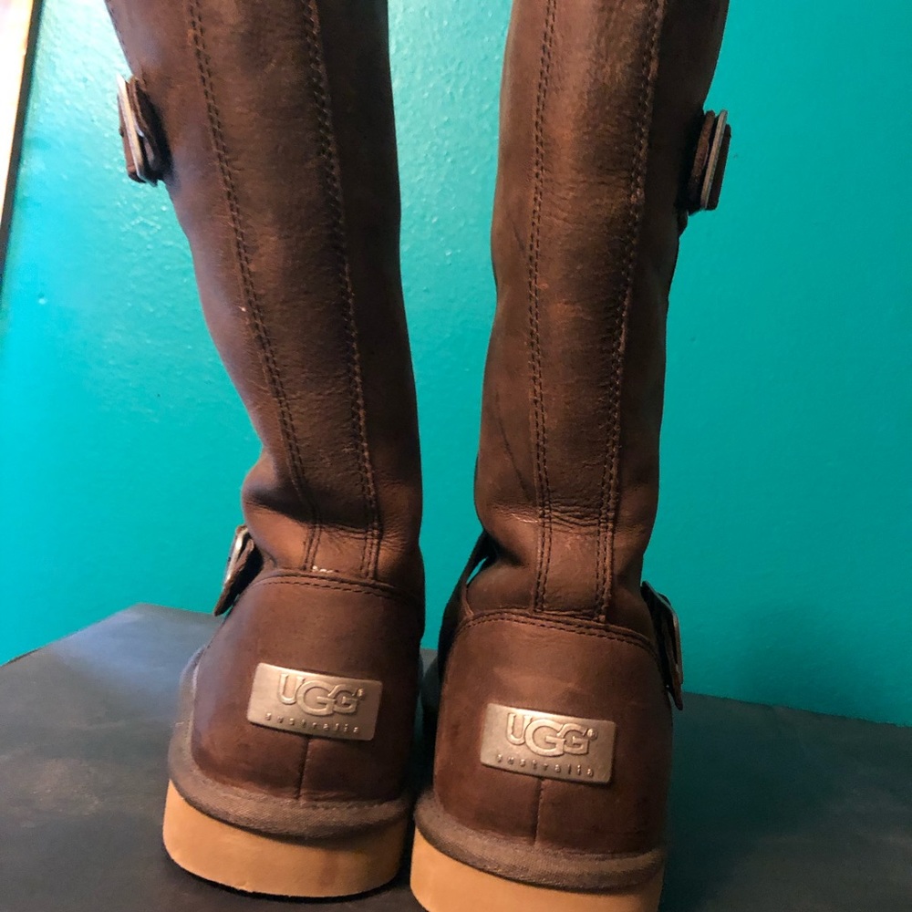 Ugg Boots - Picture 3 of 3